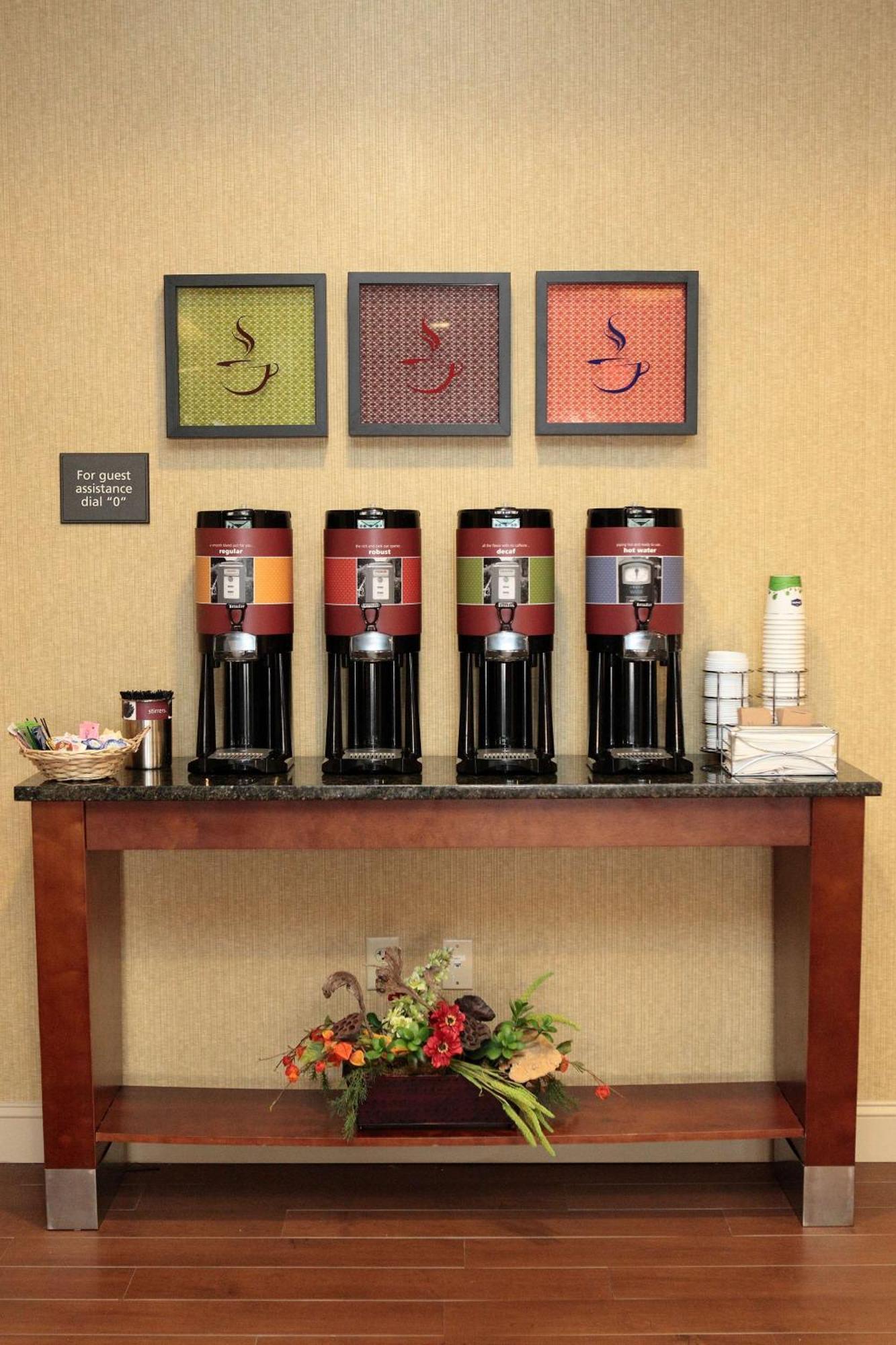 Hampton Inn Milan Luaran gambar
