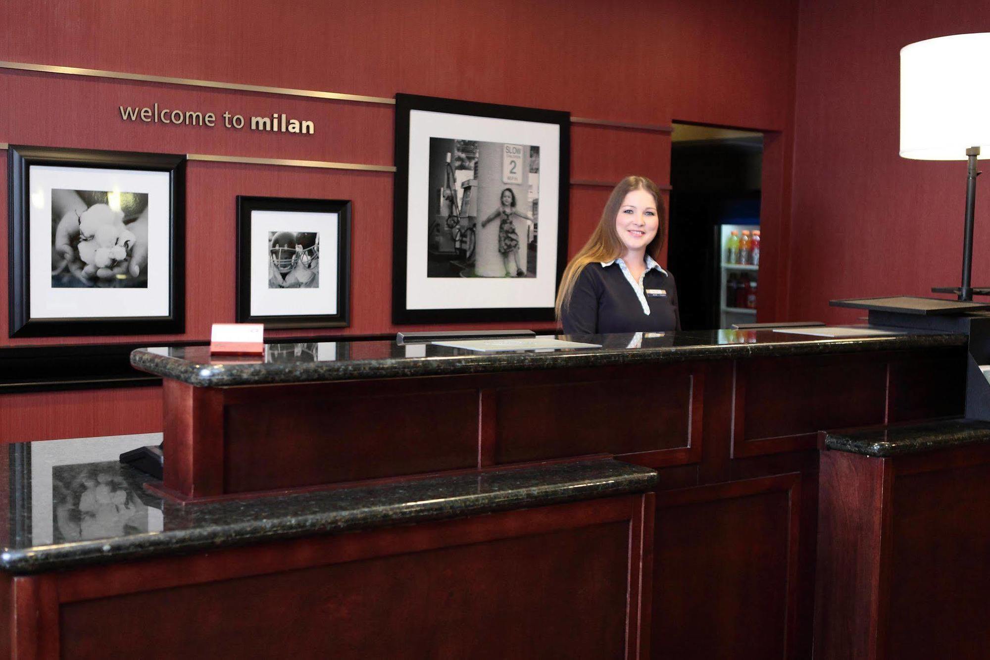 Hampton Inn Milan Luaran gambar